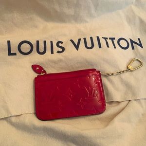 RARE AUTHENTIC Louis Vuitton Key Pouch
Monogram Vernis patent leather red!